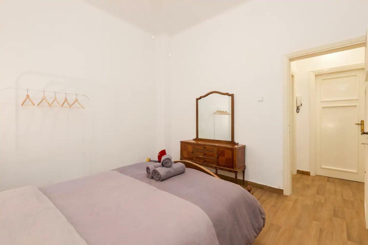 Saint Dimitrios Central Apartment 100Sqm. Thessaloniki Exterior foto